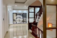 Bán gấp nhà pháo đài láng 70m2 giá 6.6 tỷ tặng toàn bộ nội thất 500 triệu