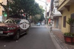 Phân lô vỉa hè ô tô tránh xala chỉ hơn 70 triệum2