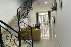 Nhà hẻm xe hơi, 50m2, 4 lầu, phú nhuận, giá 6.5 tỷ.