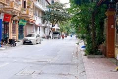 Siêu hiếm đất pl phố hoàng sâm, cách mặt phố 2 nhà. giá 3.4 tỷ. lh 0978948685.