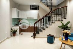 Bán nhà 32 ngõ 30 khâm thiên, nhà mới đẹp, ngõ thoáng, dt 33m, 5 tầng, giá 3.8 tỷ