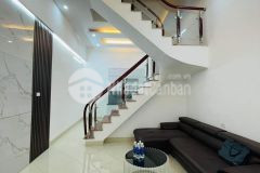 Cần bán nhà mới 5 tầng 38m2 4,1 tỷ đường láng