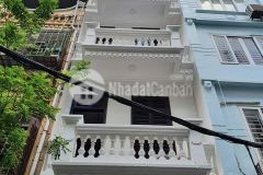 Bán nhà hoàng quốc việt