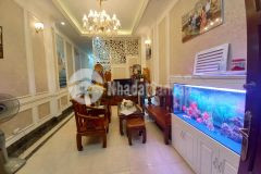 Bán nhà cầu giấy 80m 4 mat thoang kinh doanh gara 7 chỗ 12.25 tỷ o962.656.654