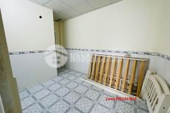 Bán nhà cmt8 q10 hiếm giá rẻ,3 lầu, ngang 4.5m 100trm2