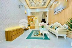 Gấp bán nhà 5 tầng hxh nguyễn tri phương, p4, q10, 56m2 4.2x13.3m, 9 tỷ