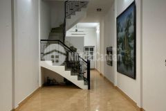 Nhà đẹp phố ngọc lâm, siêu thoáng, diện tích siêu to,gần chợ gia lâm