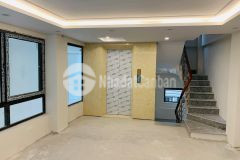 Bán nhà mặt phố nghĩa tân cầu giấy, 62m2 x 7 tầng tm, kd đỉnh, giá 18,1 tỷ.