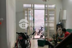 Hxh trung tâm q3 nhà mới 4 tầng 8pn ngang 4m giá tốt lh0786961692