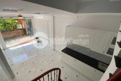 Nhà xây 4 tầng mới,tại đông dư, gia lâm,hà nội,ô tô vào nhà, có thể kinh doanh nhỏ