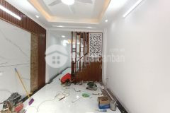 Bán nhà định công ngõ thông ba gác tránh nhà mới hai mặt thoáng 46m giá 4.4 tỷ