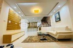 Cần bán gấp siêu phẩm hai bà trưng 5 tầng full nội thất xịn sò giá chỉ 3 tỷ hơn