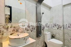 Chính chủ bán nhà mt 190 trần kế xương, 45m2 sốc 5,2 tỷ. kd đỉnh. lh 037.6966.383