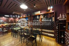 Nhà mặt phố bà triệu, ngay gần vincom, sổ 37m2, mặt tiền 10m, giá 29 tỷ