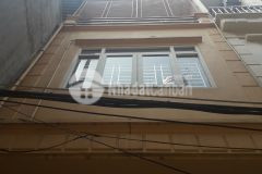 Cần bán gấp nhà mễ trì, dt 43m, ô tô qua nhà, ngõ thông ra chợ giá nhỉnh 5 tỷ