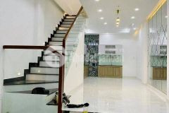 Nhà đẹp 50m2 5 tầng vũ huy tấn phường 1 bình thạnh giá chỉ 9 tỷ 5 tl