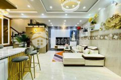 Nhà đẹp đón tết bán nhà 4 tầng đẹp nhất cmt8, q3, 132m2 5.4x24.4m, 16 tỷ