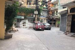 Bán nhà đẹp 6pn phố nguyễn khang ngõ thông kinh doanh oto đỗ cửa.