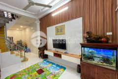 Siêu đẹp ngọc thuỵ 5 tầng 40m ngõ 4m 3 bước ra ô tô tránh giá chỉ 3.x tỷ