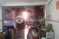 Bán nhà mặt tiền đường 32, q.11, dt 65m2, nở hậu, 7 lầu, một đời chủ.