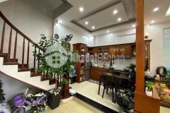 Nhà đẹp đón tết,kim hoa,thang máy, ô tô đỗ cửa, lô góc,đẹp mới.41m2, 6tầng, 8,5 tỷ