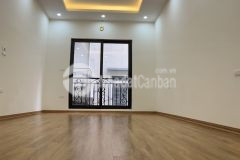 Nhà siêu đẹp, nguyễn văn cừ, ô tô, 40m, 5t, giá 4.5 tỷ lh 0933967666.