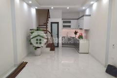 Nhà đẹp đón tết chỉ 4.8 tỷ hào nam,đống đa, 4 tầngmt4m,gần phố,2 thoáng.lh0397194848