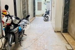 Cần bán gấp nhà phố trạm 31m x 5 tầng, mt 4 m, giá chỉ 2.85 tỷ thương lượng