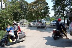 Đất 92m2, mặt tiền 6m, ô tô tránh phố hồ 3 mẫu, đống đa. 0911554873.