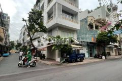 Lô goc 2 măt hem 8m,tân binh,llquân 34m2,nơ hâu,gia 13 ty