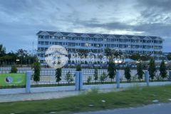 Nền mặt tiền quốc lộ, gần trung tâm cần thơ.