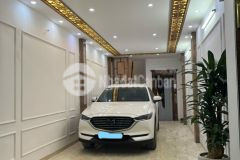 Bán nhà đường hoàng văn thái, nhà mới, 6 tầng thang máy, phân lô, ô tô tránh