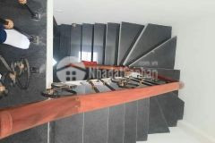 Nhà mới, cực đẹp 41m2 5 tầng 4.85 tỷ phố lạc long quân