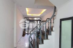 Bán nhà ngõ 250 tân mai, 30m2x5tầng, giá hơn 3tỷ lh0912346353