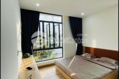 Bán nhà phố hiện đại 4 tầng nhà kiệt oto ngự bình