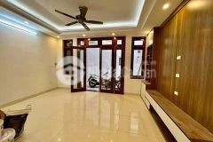 Bạch mai đẹo chất bán nhà 5 tầng long lanh ngõ rộng gần phố