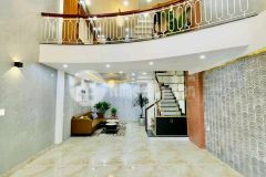 Bán nhà hxhhoàng hoa thám, sát vách phú nhuận, 78m2, 4t, giá chào chỉ 6,4 tỷ tl