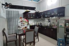 Hot, hot nhà nguyễn ảnh thủ chỉ 5.4 tỷ, hxh, 2 lầu, 80m2.