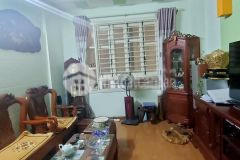 Vip vip bán nhà mặt phố đường bưởi dt55m2x5t,mt4,6 giá 10 tỷ.