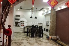 Bán gấp nhà ngọc thụy 45m x 5 tầng, mt 4.5m, chỉ 4.65 tỷ thương lượng