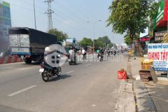 Mặt tiền lê trọng tấn, kd sầm uất, bán gấp chỉ 12 tỷ tl.