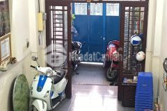 Hxh thông trần hưng đạo sát vách q1 nhà mới 6pn giá tốt lh0786961692.