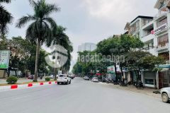 Ban nha măt phô ơ khu đô thi văn quan