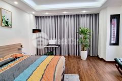 Bán nhà quận 11 hẻm ôtô, siêu rẻ, 82.5m2, ngang 4m, 9 phòng, tặng nội thất