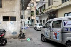 Cực hiếm phố nguyễn văn cừ nhà đẹp ô tô lô góc 35 m2 x 4 tầng chỉ 3.3 tỷ.