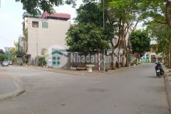 Phân lô tđc thanh am long biên. ô tô vỉa hè 2 chiều nhà đẹp, ở ngay tương lai rực rỡ.