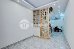 Bán gấp nhà 5 tầng, 40m2, ô tô, ái mộ, bồ đề, long biên, chỉ 4 tỷ