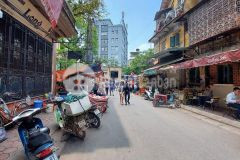 Nhà vị trí đẹp, ô tô tránh, kinh doanh phố nguyễn thái học, đống đa, 0911554873.