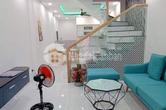 Chủ chuyển nhà q1 nên bán nhanh nhà gò vấp giá rẻ, tặng hết nội thất,gần vincom quang trung