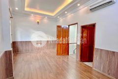 Giá sốc bán nhà trần nhân tôn, quận 10, 50m2, 5m mặt tiền chỉ 5 tỷ.